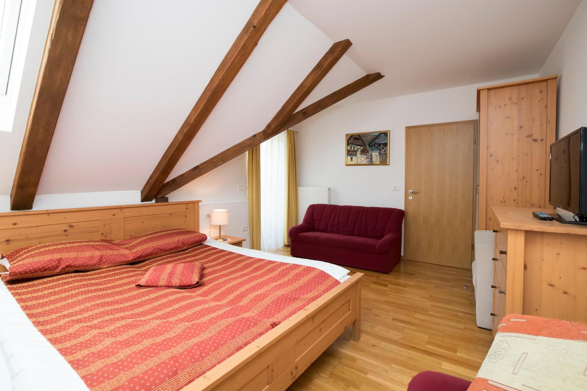 Art Hotel Kristal Bohinj Ngoại thất bức ảnh