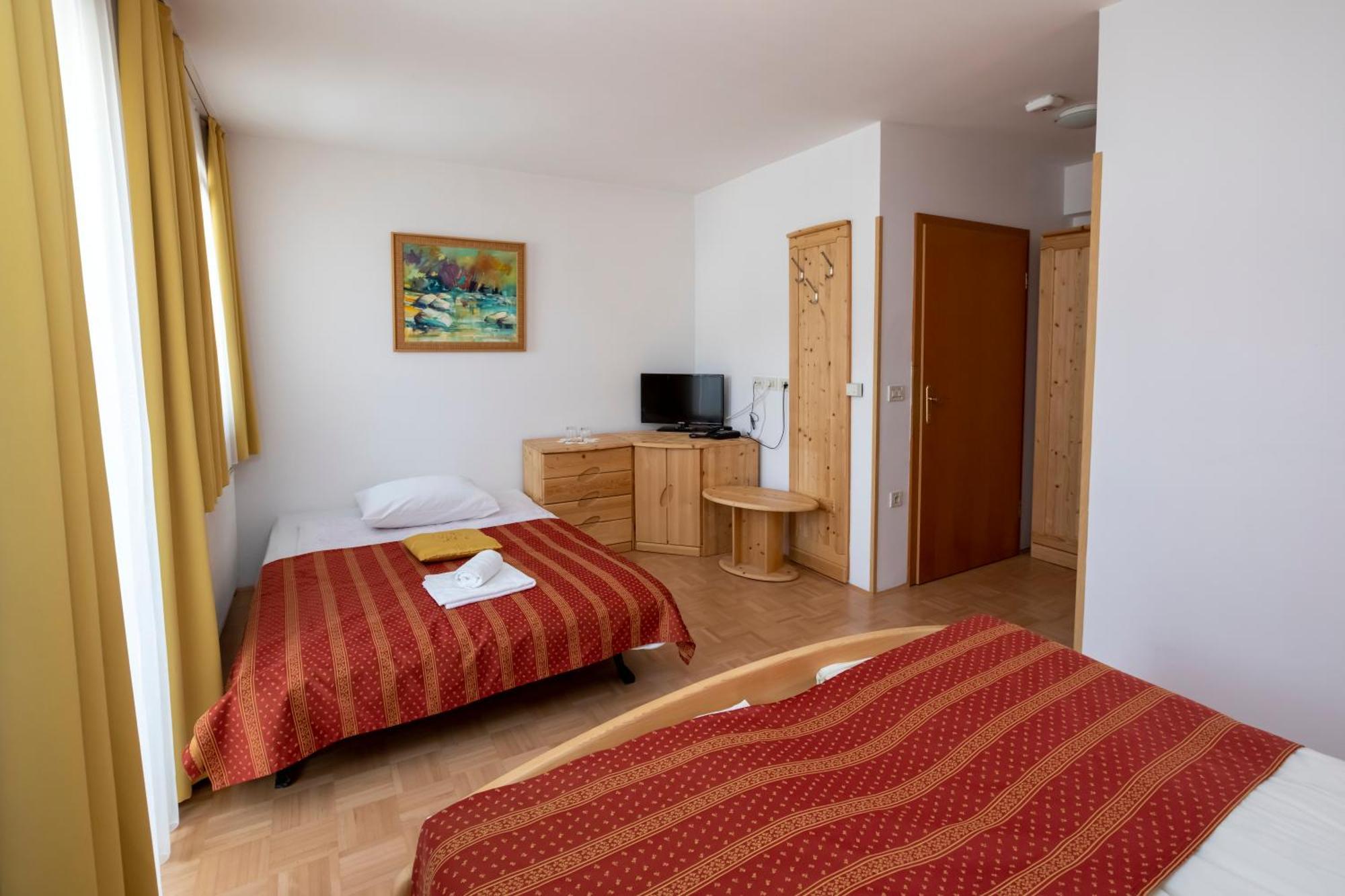 Art Hotel Kristal Bohinj Ngoại thất bức ảnh