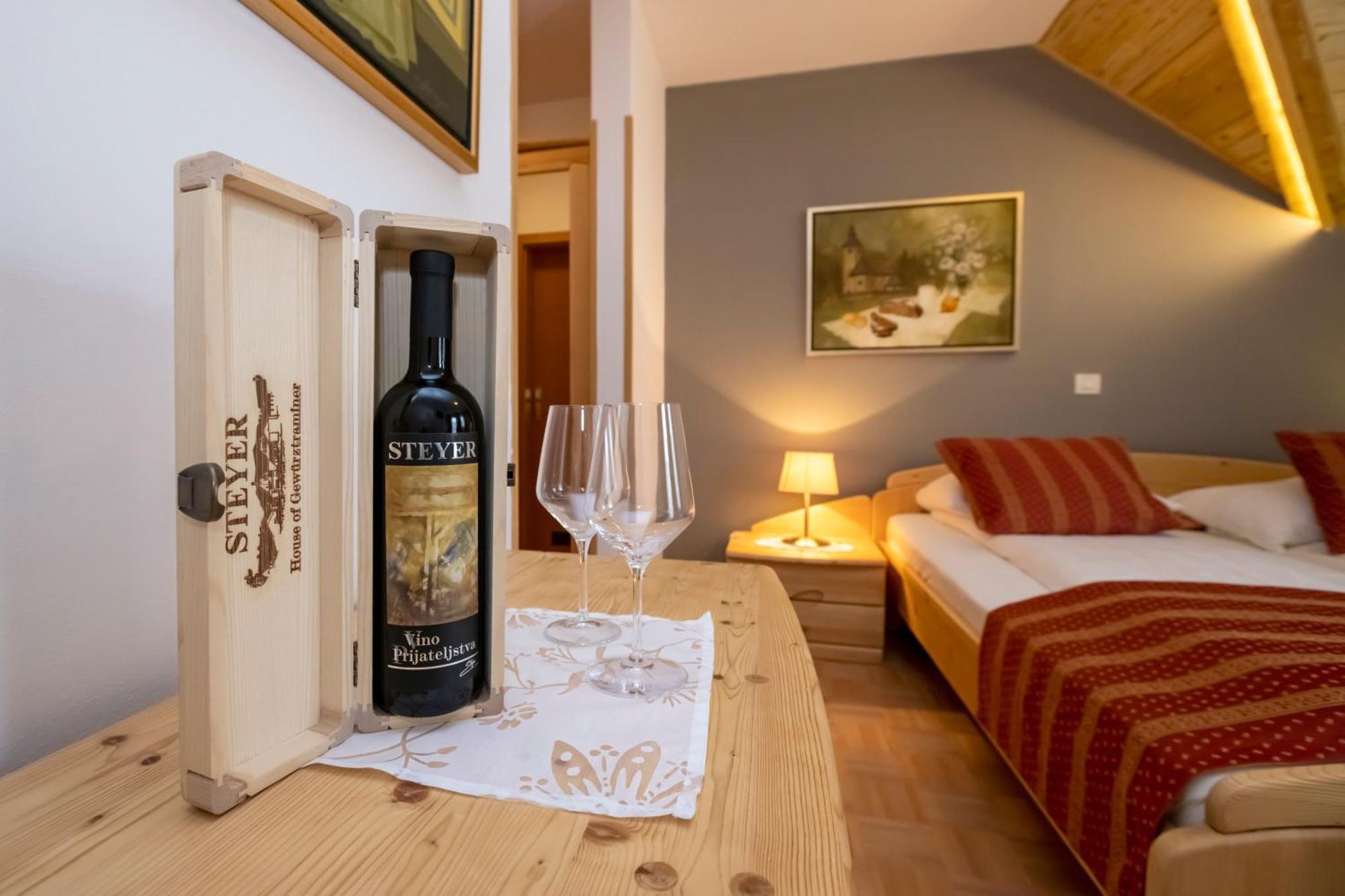 Art Hotel Kristal Bohinj Ngoại thất bức ảnh