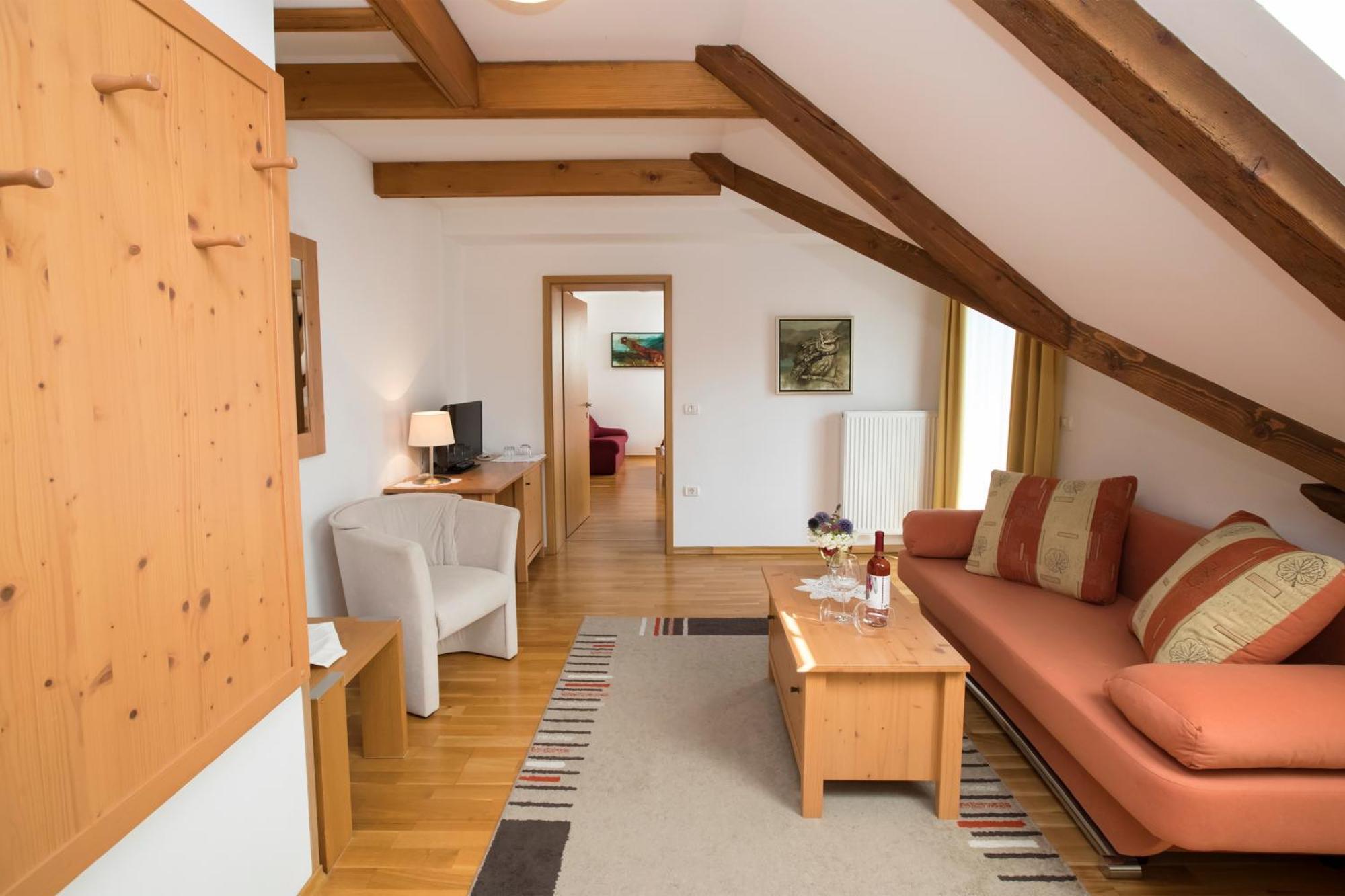 Art Hotel Kristal Bohinj Ngoại thất bức ảnh
