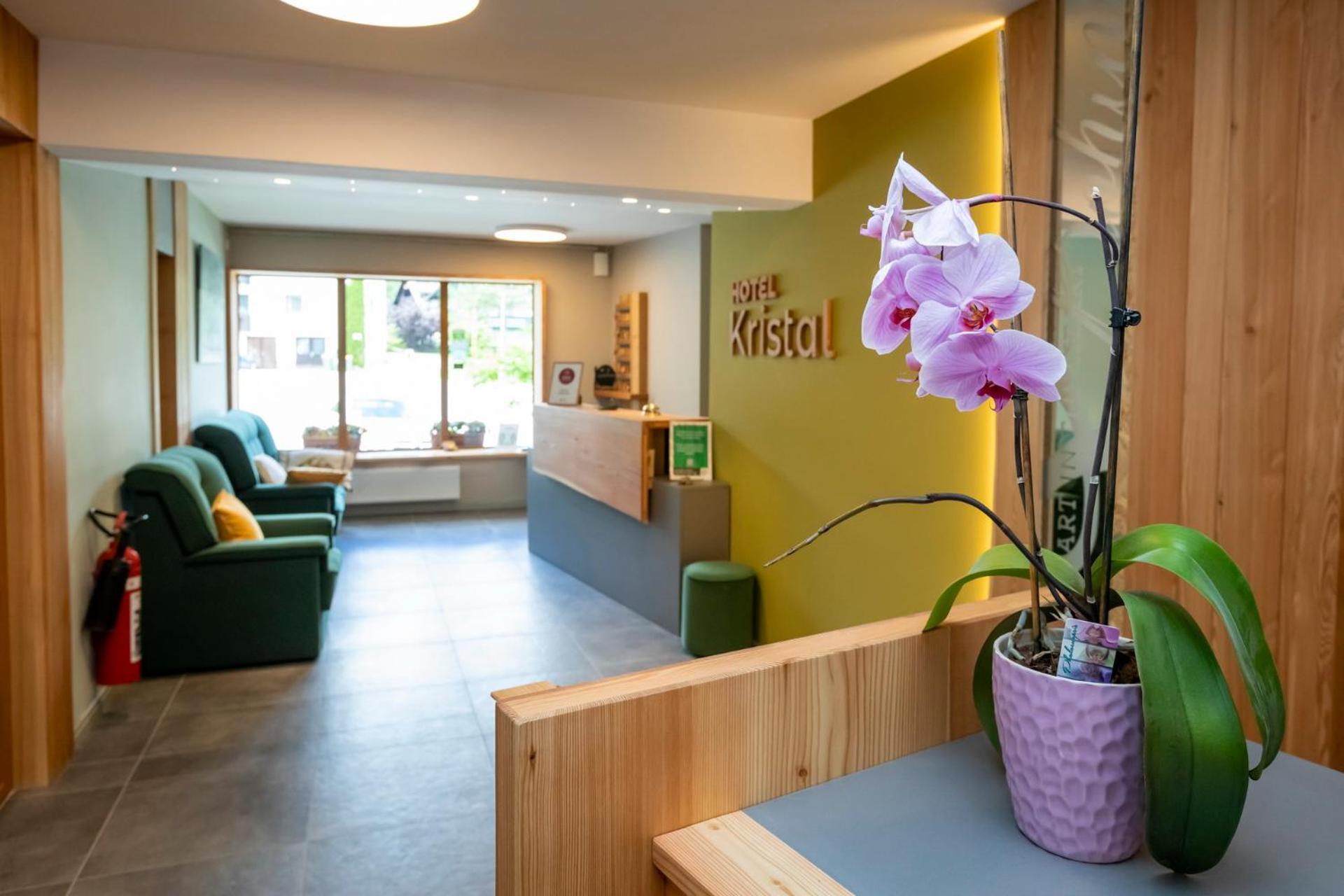 Art Hotel Kristal Bohinj Ngoại thất bức ảnh